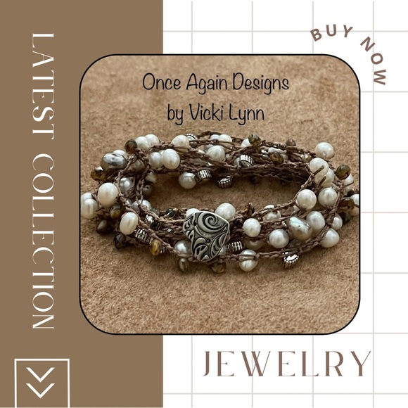 ARTISAN Necklace “Pearl Amor” on Medium Brown Long Crocheted Wrap - Picture 3 of 13